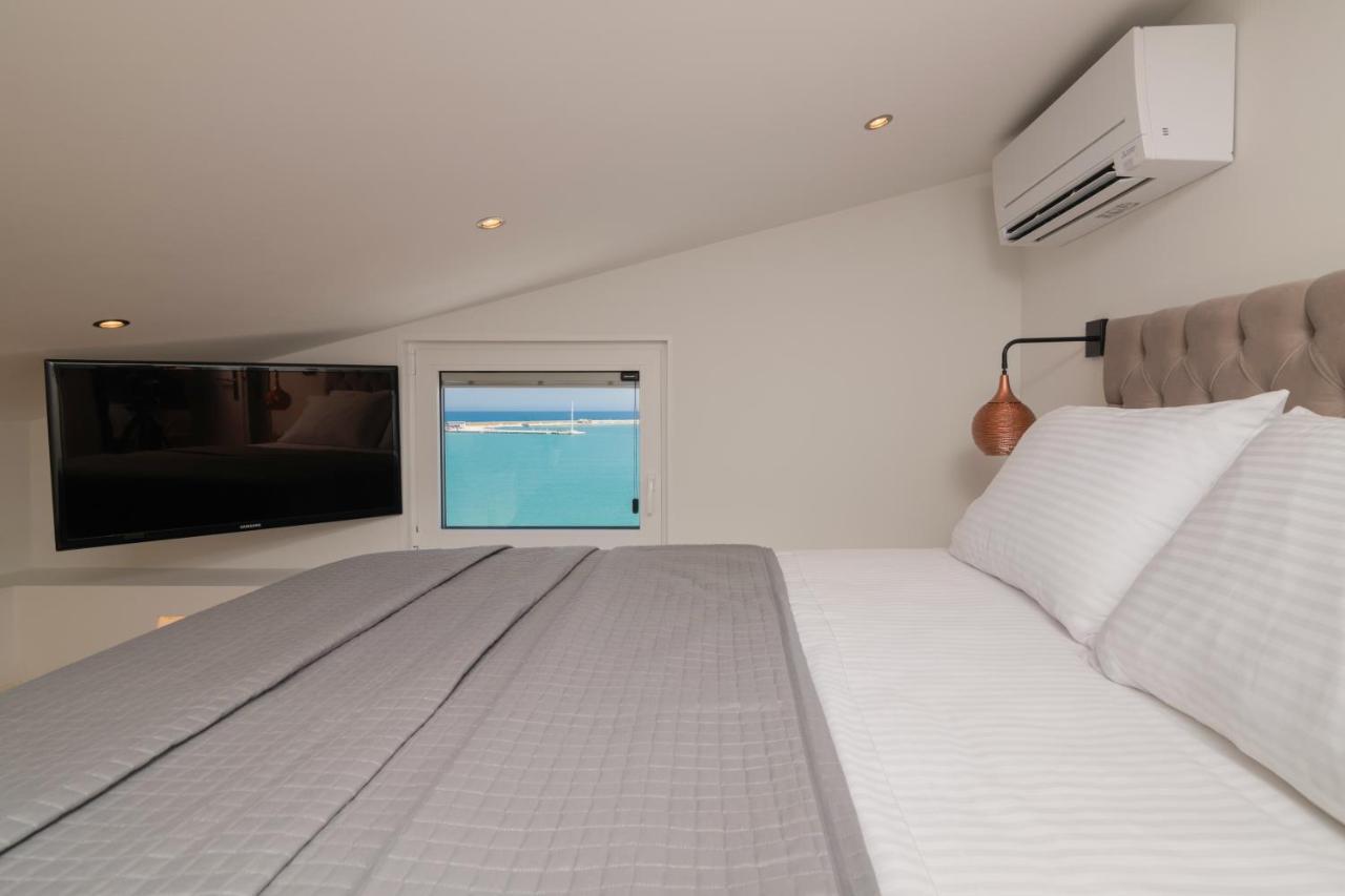 Minimal Loft With Sea View Over Zakynthos Harbor! מראה חיצוני תמונה